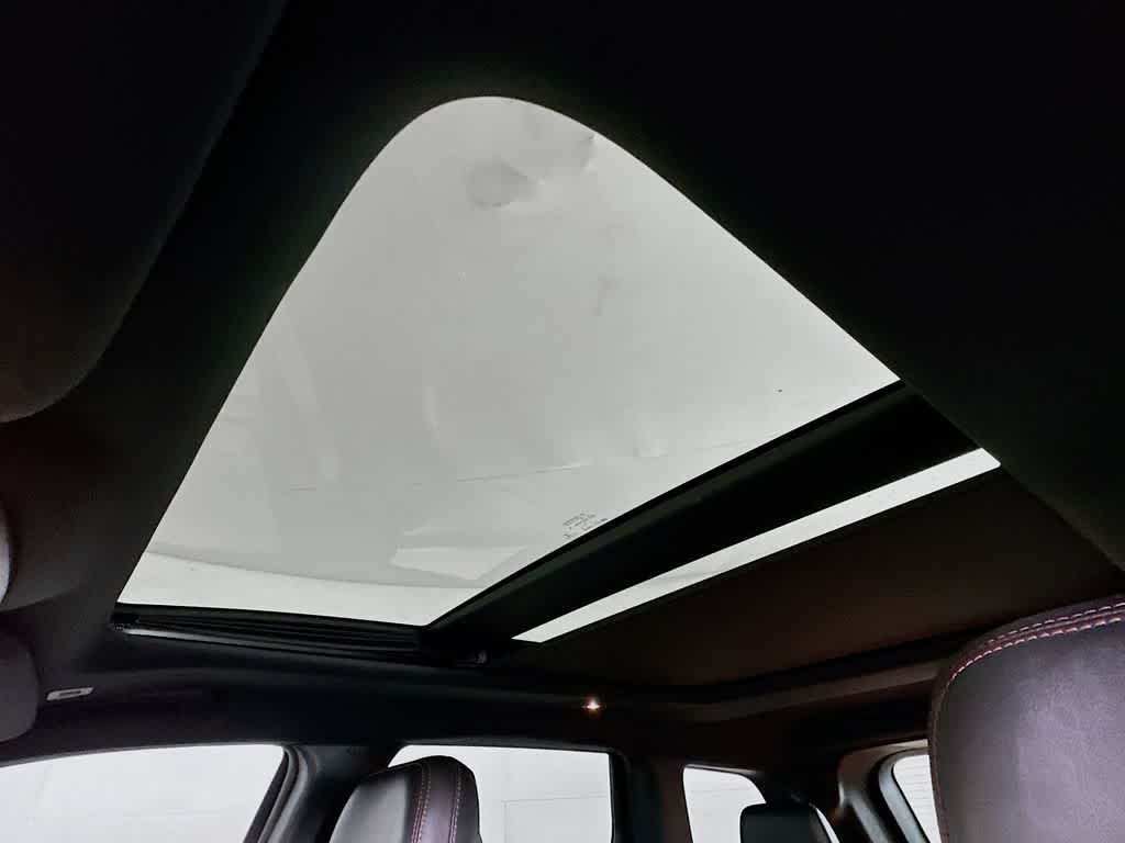 Thumbnail: 2017 Jeep Grand Cherokee - 32