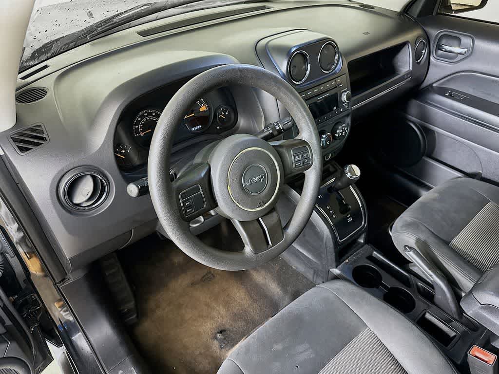 Thumbnail: 2014 Jeep Patriot - 2
