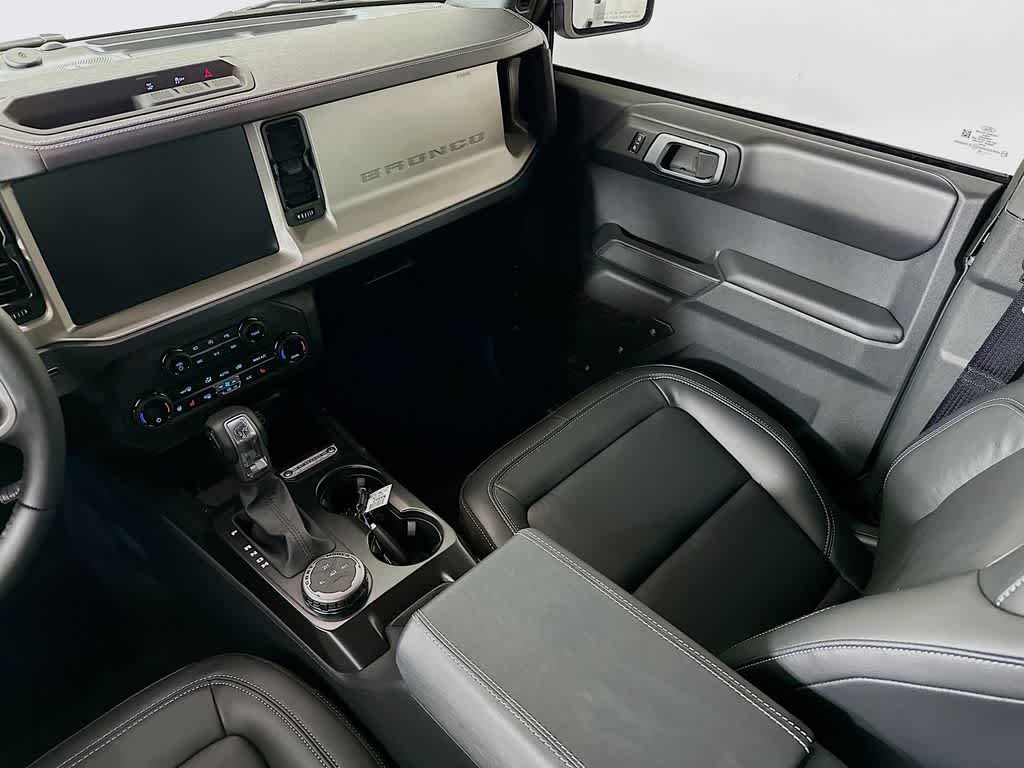 Thumbnail: 2026 Ford Bronco - 11