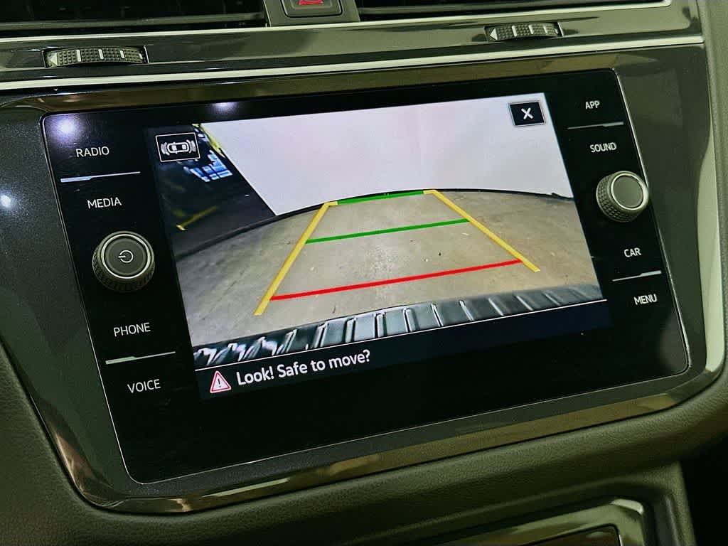 Thumbnail: 2024 Volkswagen Tiguan - 27