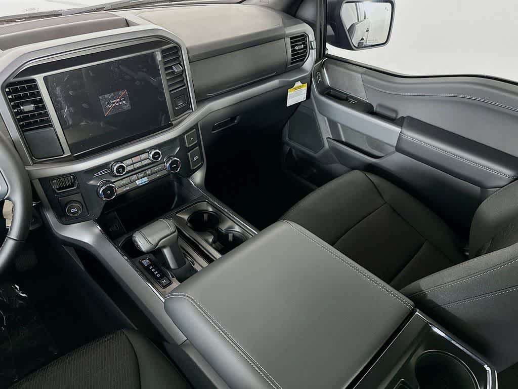 Thumbnail: 2025 Ford F-150 - 11