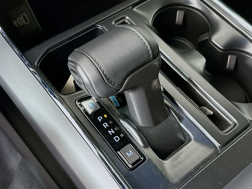 Thumbnail: 2025 Ford F-150 - 19