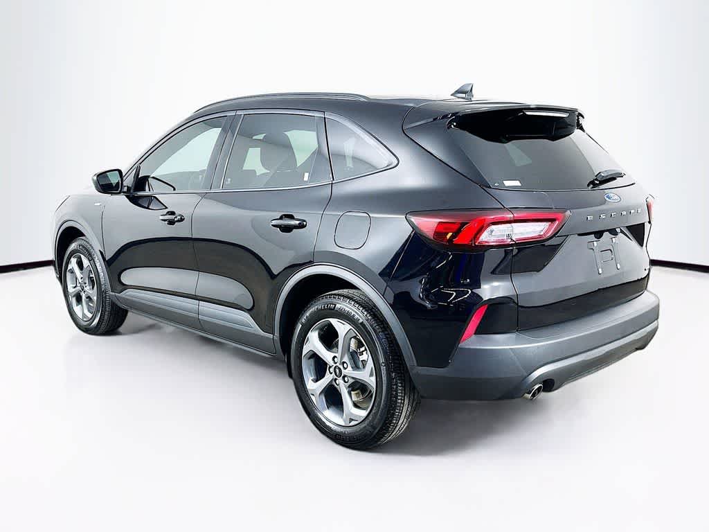 Thumbnail: 2025 Ford Escape - 4