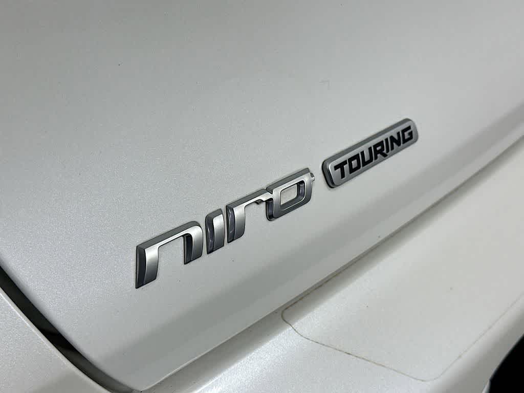 Thumbnail: 2017 Kia Niro - 7