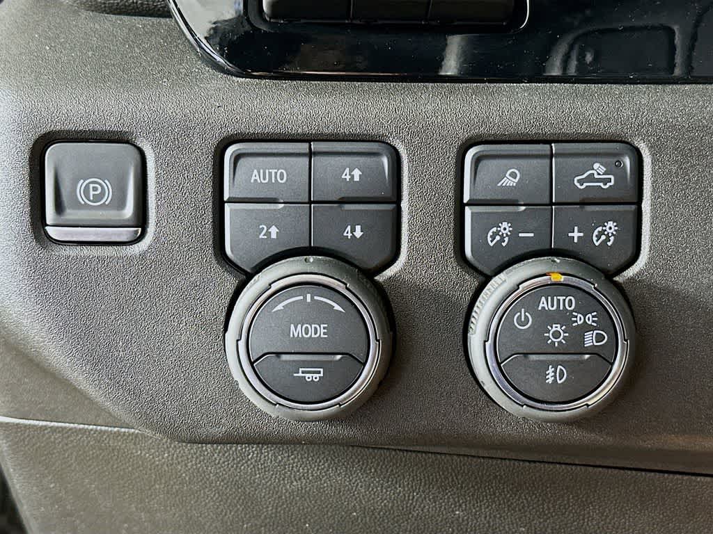 Thumbnail: 2024 Chevrolet Silverado 2500 - 26