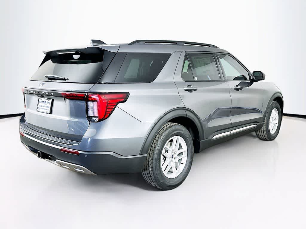 Thumbnail: 2025 Ford Explorer - 24