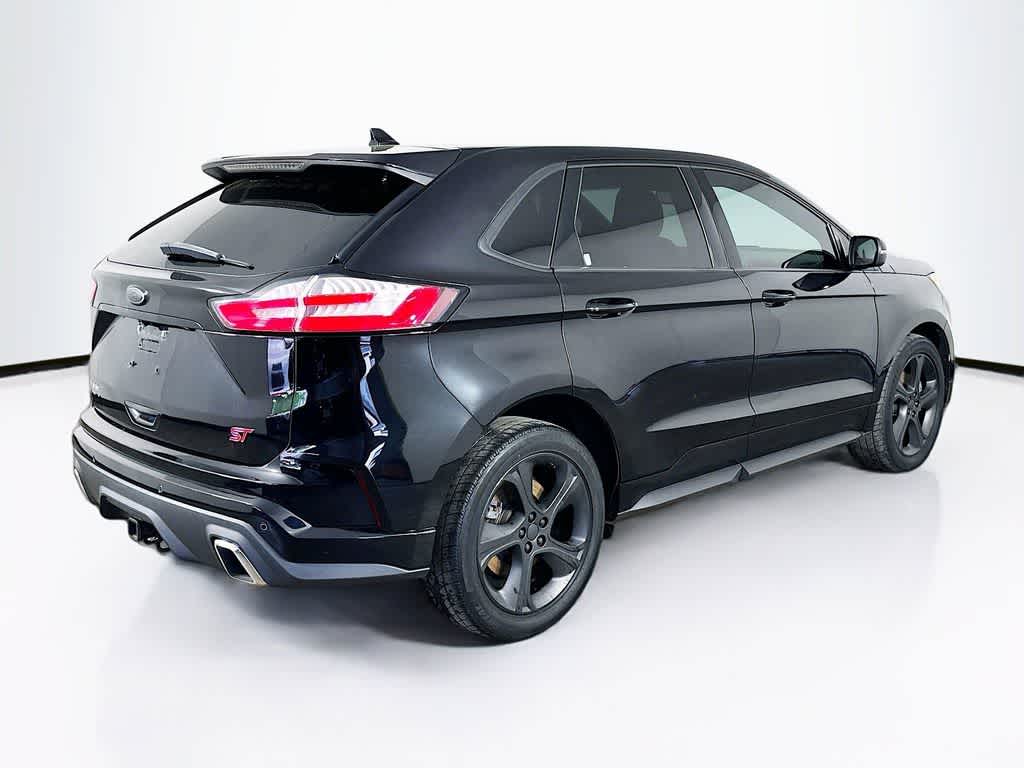 Thumbnail: 2019 Ford Edge - 25