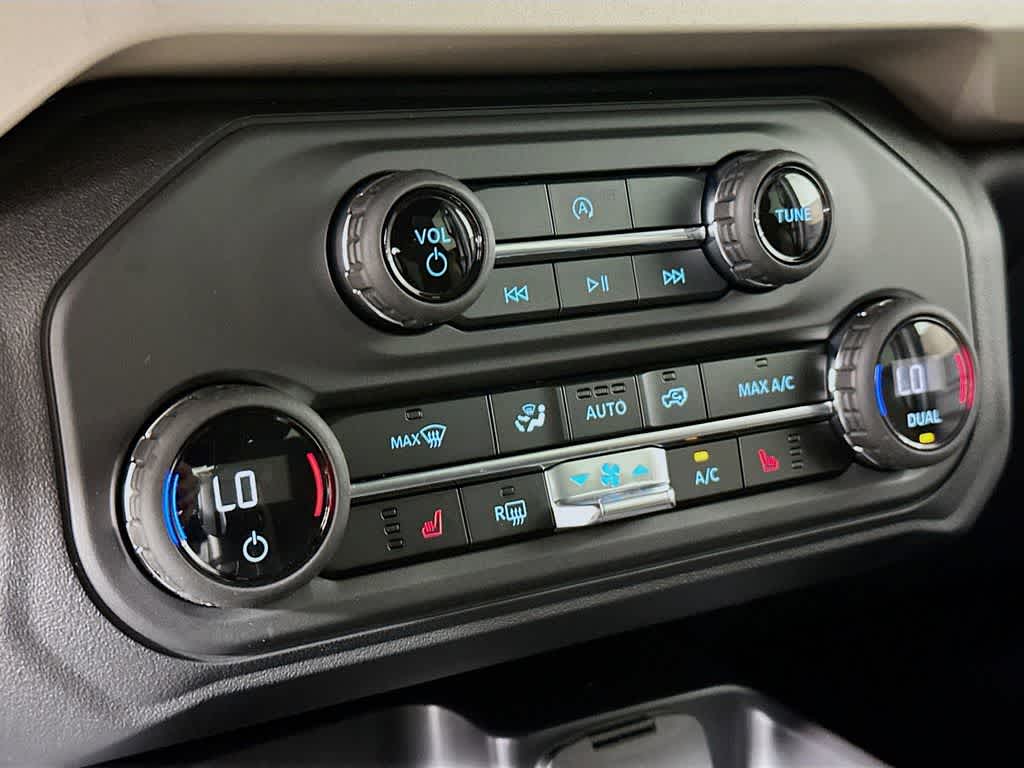 Thumbnail: 2025 Ford Bronco - 18