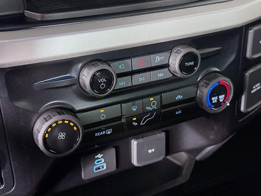 Thumbnail: 2026 Ford F-450 - 17