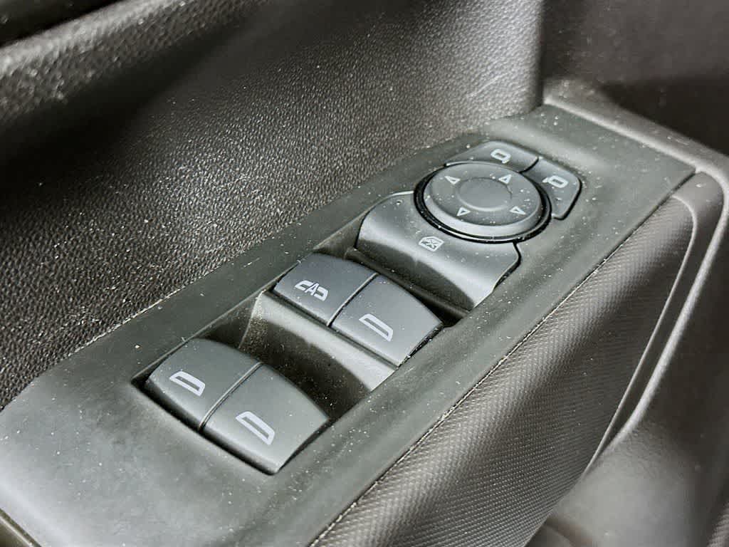 Thumbnail: 2024 Chevrolet Silverado 1500 - 28