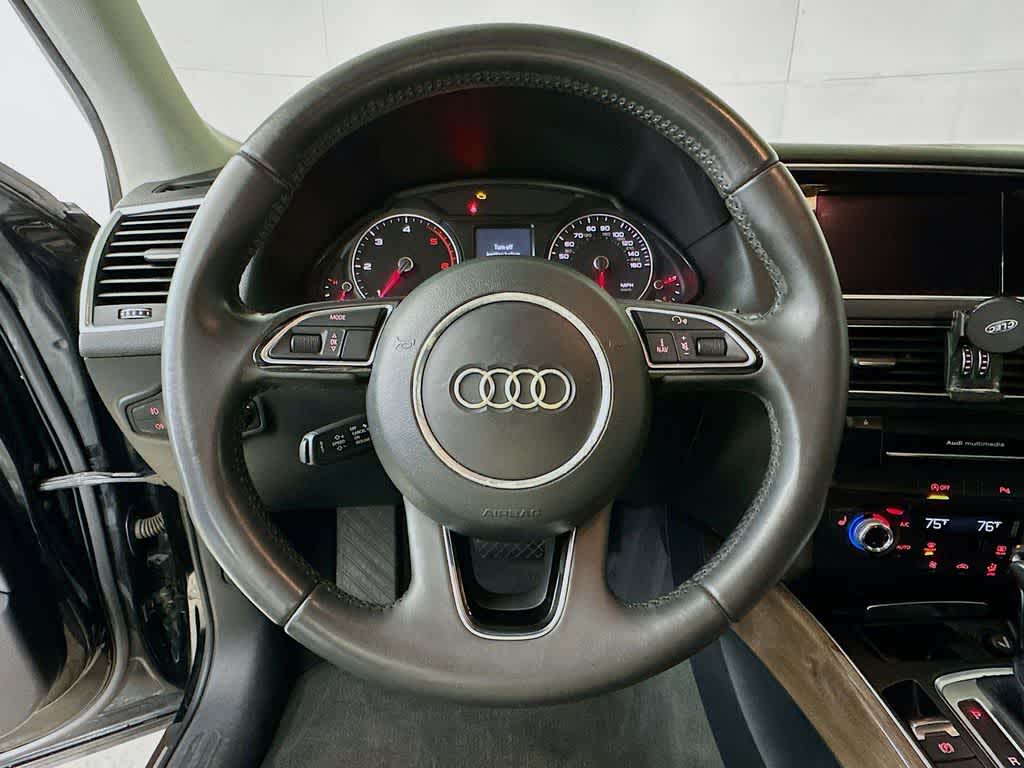 Thumbnail: 2015 Audi Q5 - 16