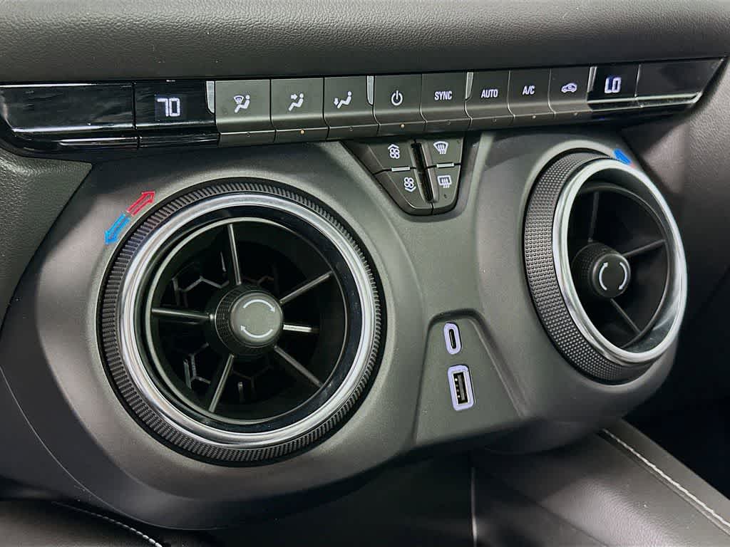 Thumbnail: 2023 Chevrolet Blazer - 18