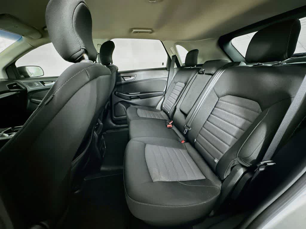 Thumbnail: 2019 Ford Edge - 14