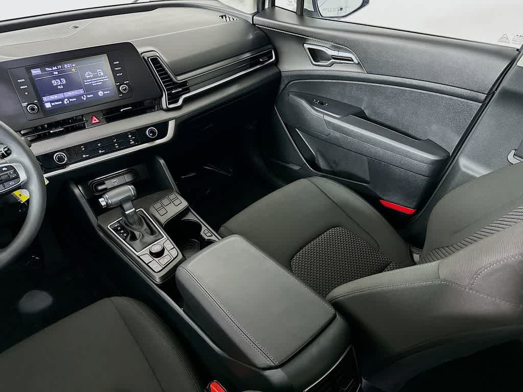 Thumbnail: 2024 Kia Sportage - 11