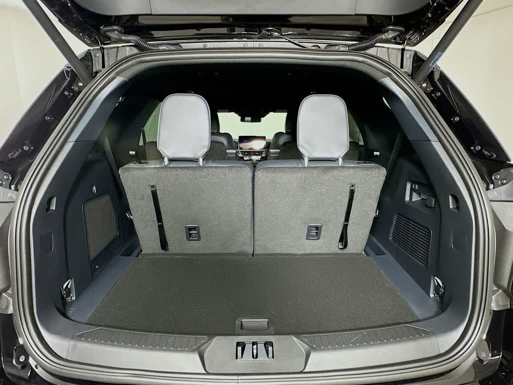 Thumbnail: 2026 Ford Explorer - 20