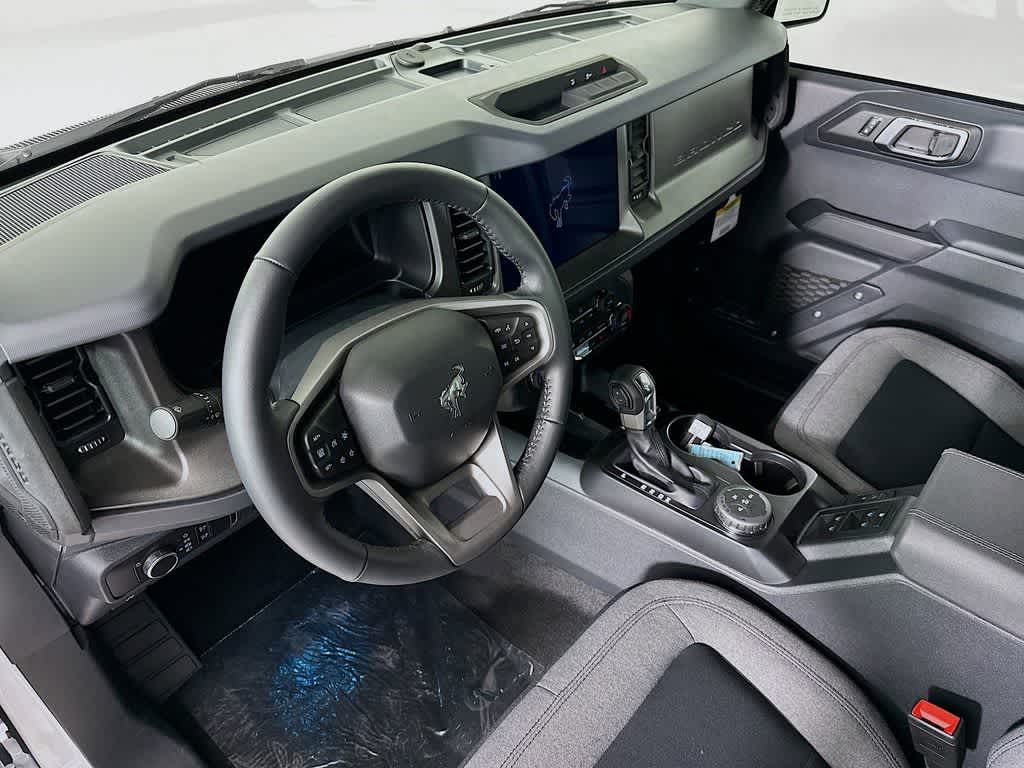 Thumbnail: 2025 Ford Bronco - 2