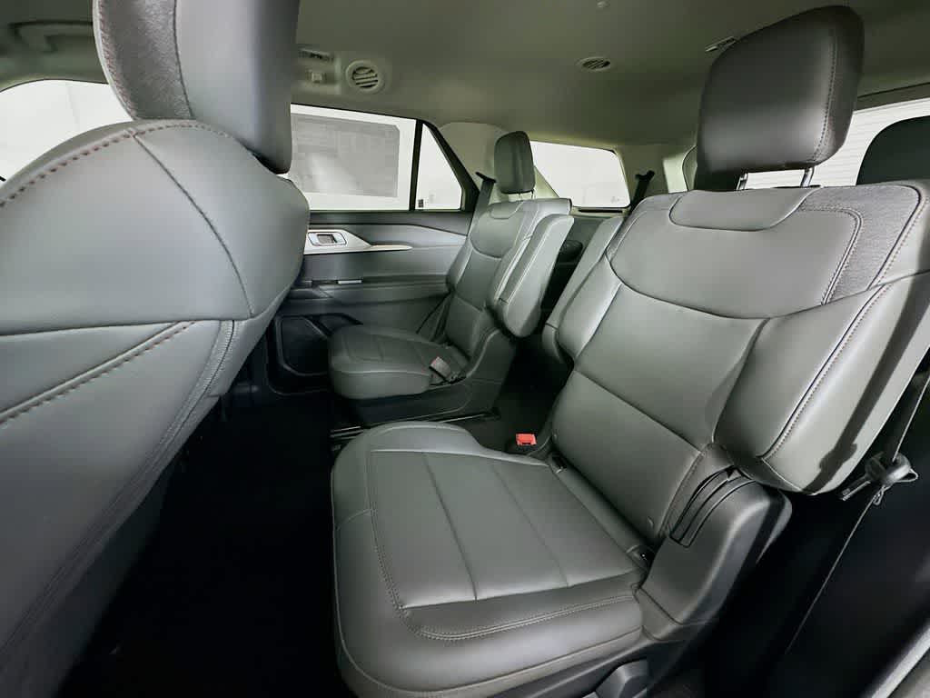 Thumbnail: 2025 Ford Explorer - 14