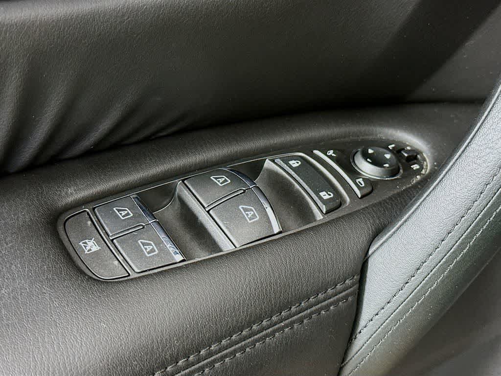 Thumbnail: 2021 Nissan Armada - 30