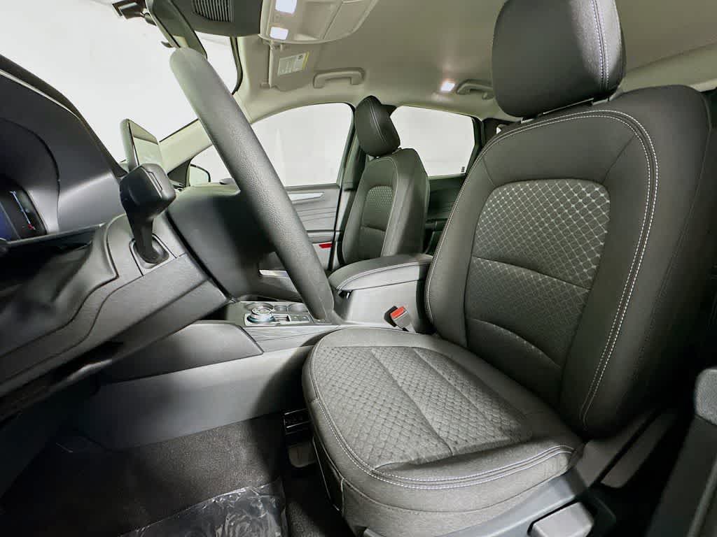 Thumbnail: 2025 Ford Escape - 12