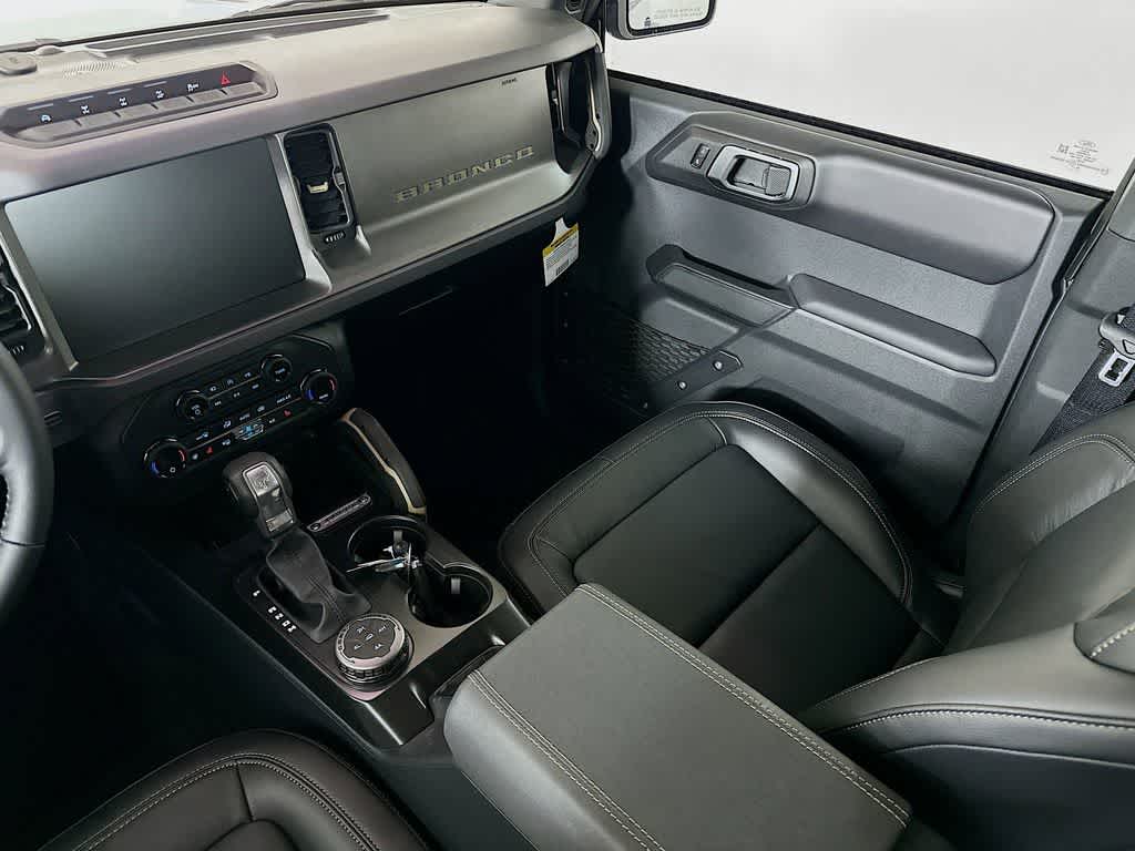 Thumbnail: 2026 Ford Bronco - 11