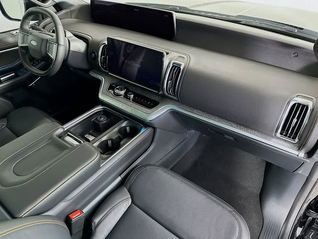 2025 Ford Expedition Tremor 34
