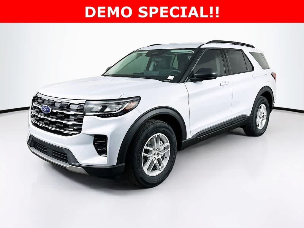 Thumbnail: 2026 Ford Explorer - 2