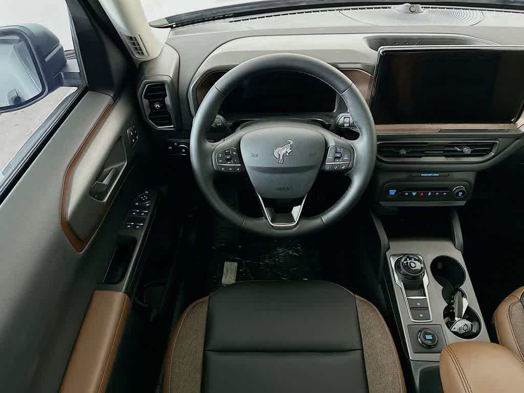 Thumbnail: 2025 Ford Bronco Sport - 10