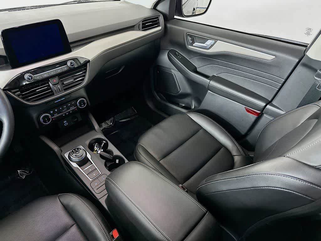 Thumbnail: 2022 Ford Escape - 10