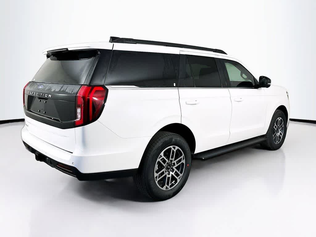 Thumbnail: 2026 Ford Expedition - 24