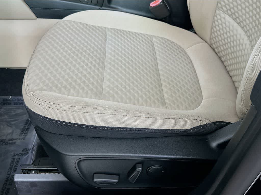 Thumbnail: 2020 Ford Escape - 30