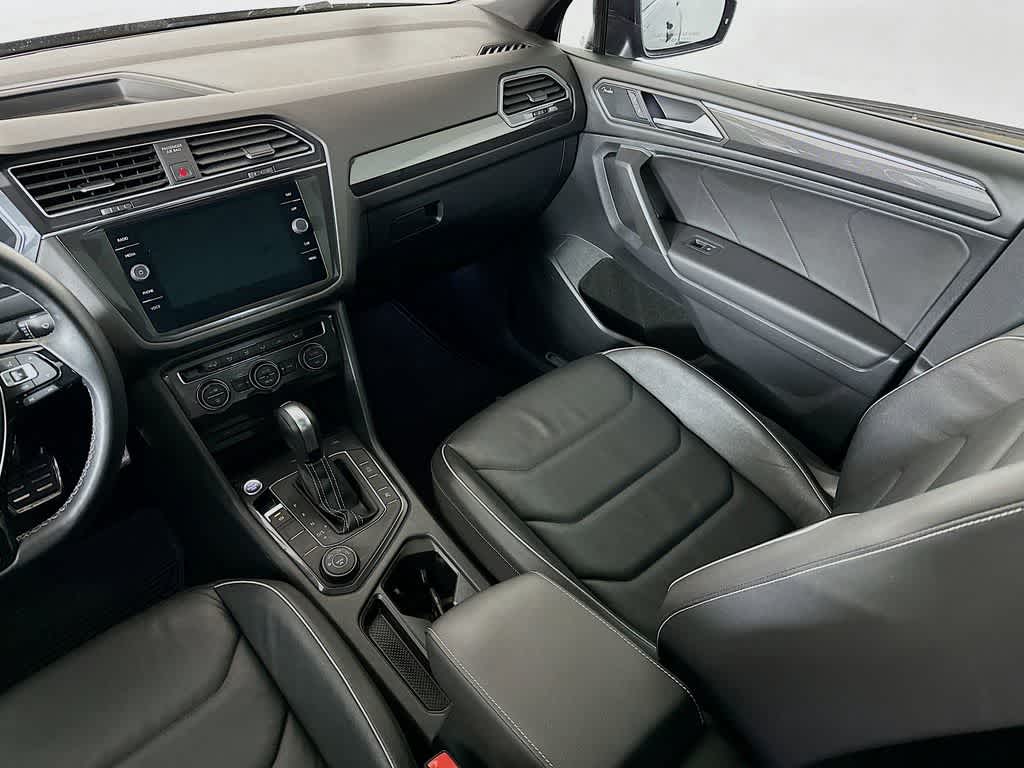 Thumbnail: 2021 Volkswagen Tiguan - 11
