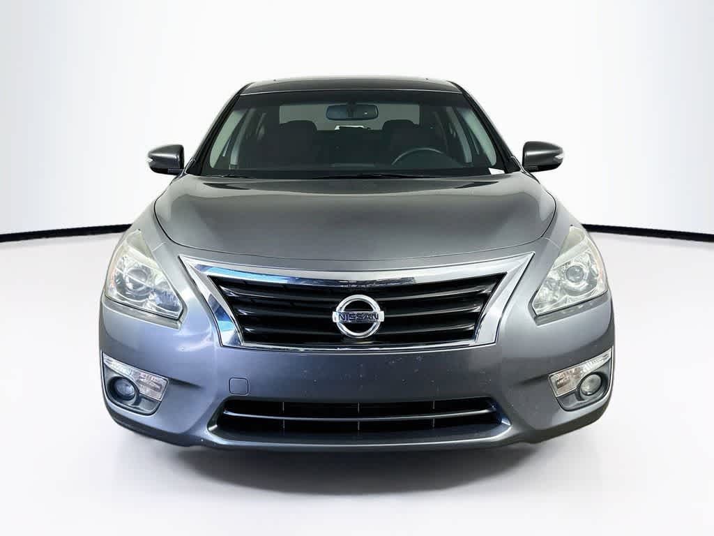 Thumbnail: 2014 Nissan Altima - 6