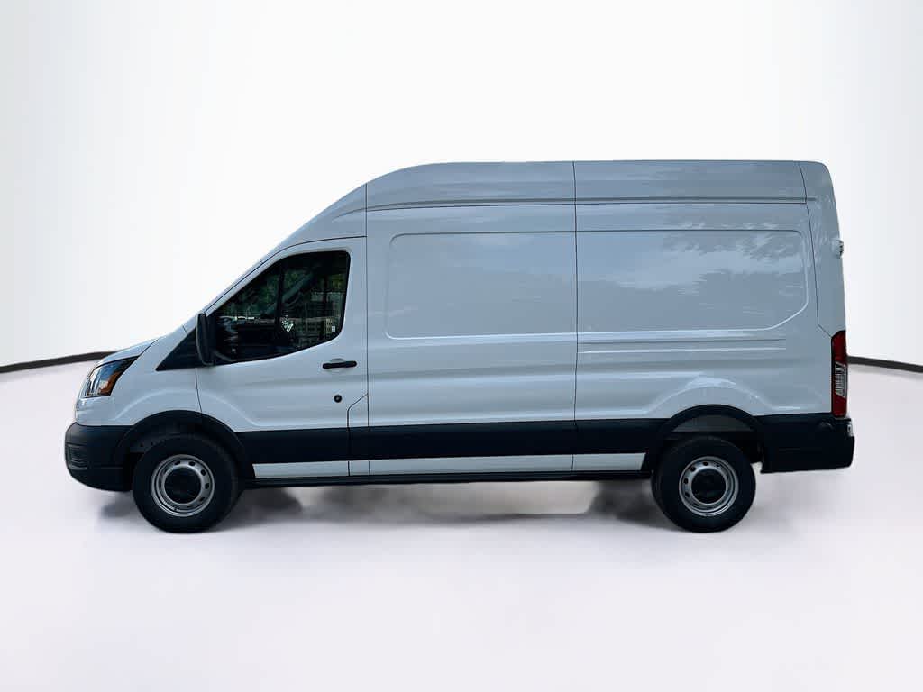 Thumbnail: 2026 Ford Transit Series - 3