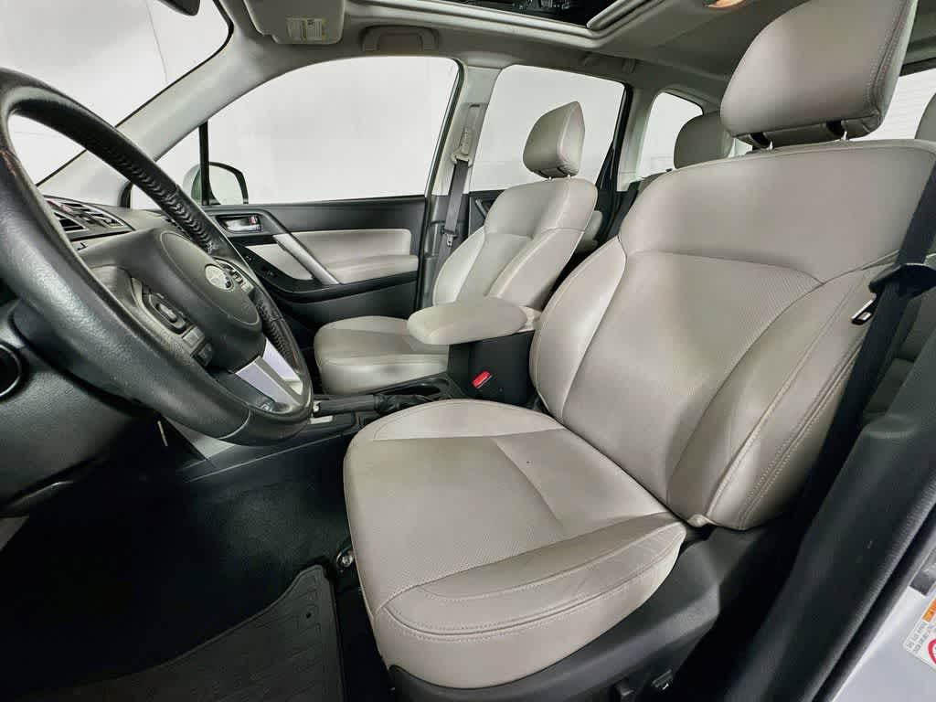 Thumbnail: 2018 Subaru Forester - 12