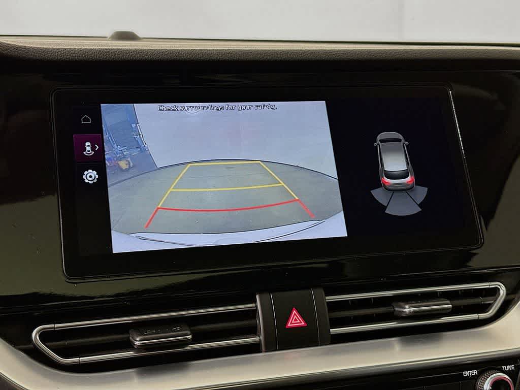 Thumbnail: 2022 Kia Niro - 28