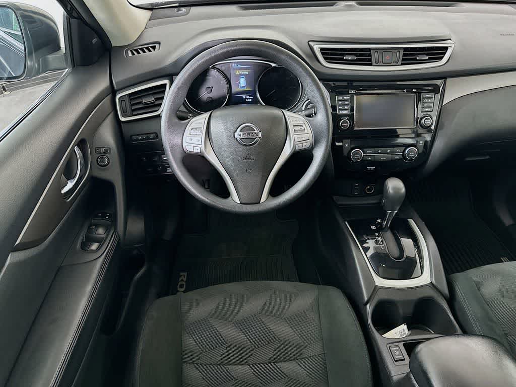 Thumbnail: 2016 Nissan Rogue - 10