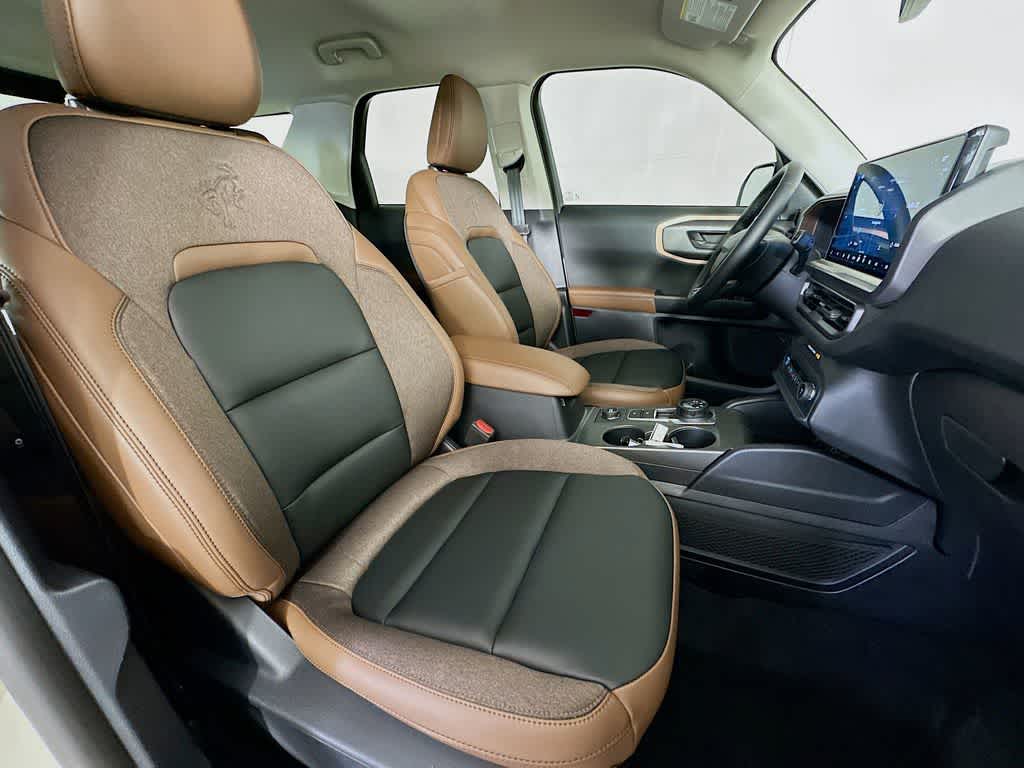 Thumbnail: 2025 Ford Bronco Sport - 15