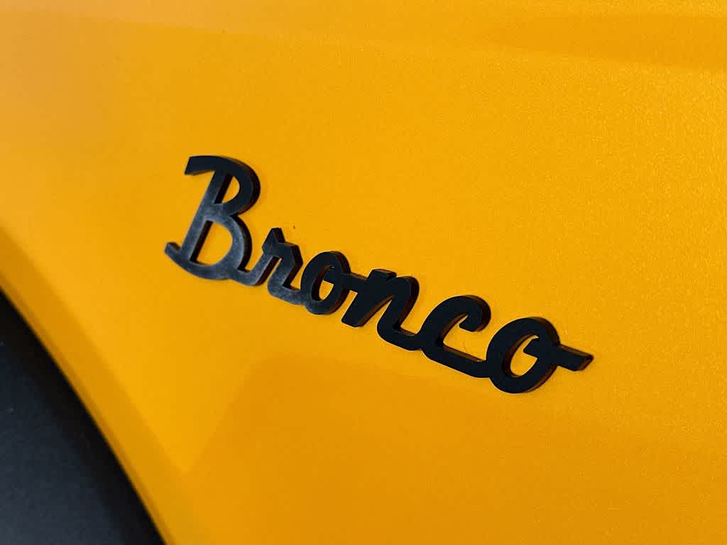 Thumbnail: 2022 Ford Bronco - 7