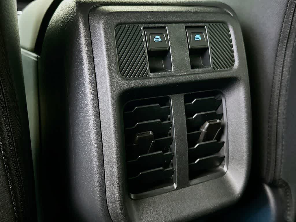 Thumbnail: 2025 Ford Bronco - 13