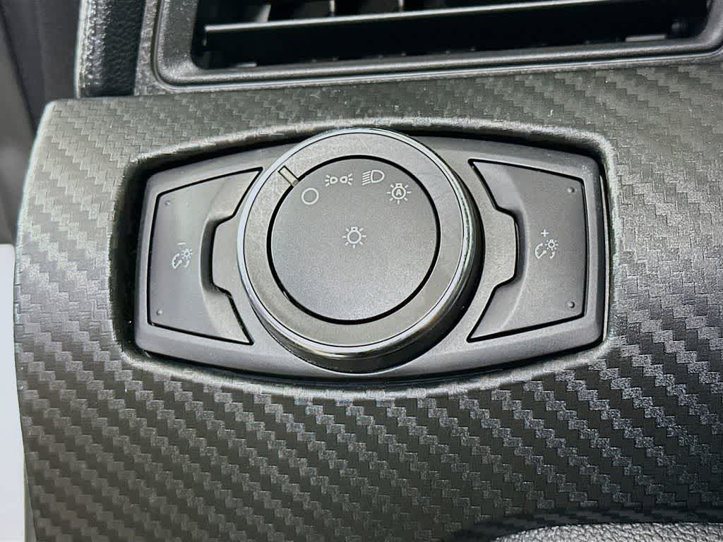 Thumbnail: 2016 Ford Mustang - 25