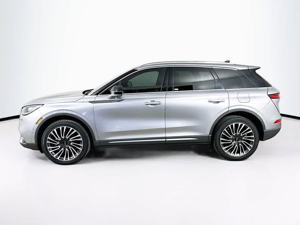 Thumbnail: 2021 Lincoln Corsair - 3