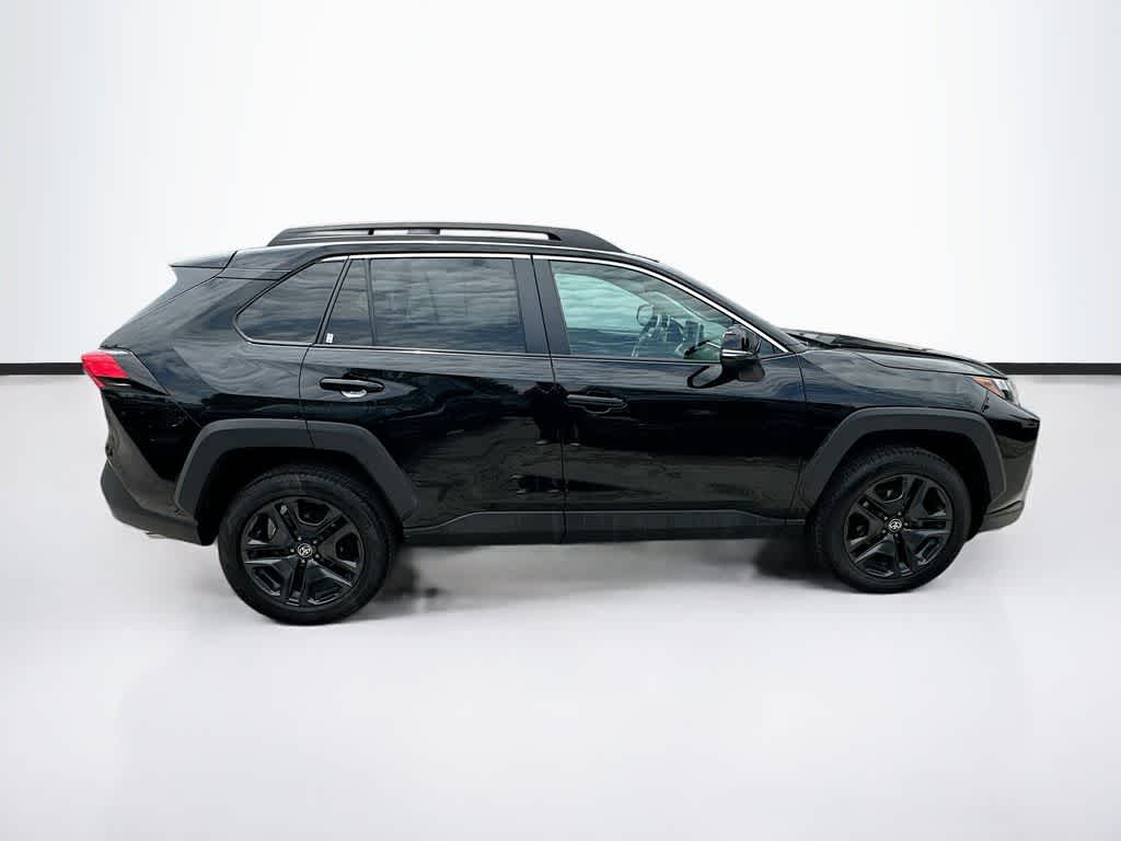 Thumbnail: 2023 Toyota RAV4 - 25