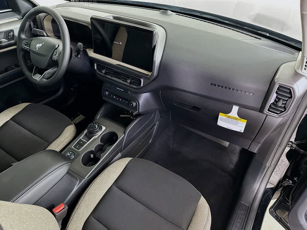 Thumbnail: 2025 Ford Bronco Sport - 31