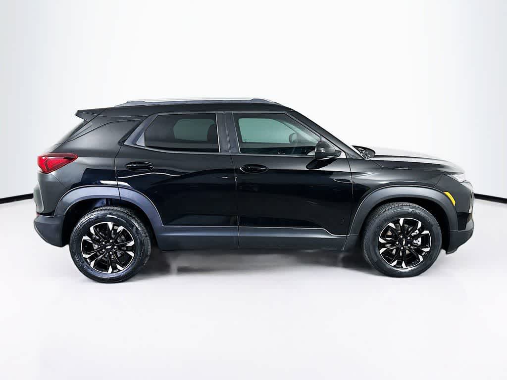 Thumbnail: 2022 Chevrolet TrailBlazer - 25
