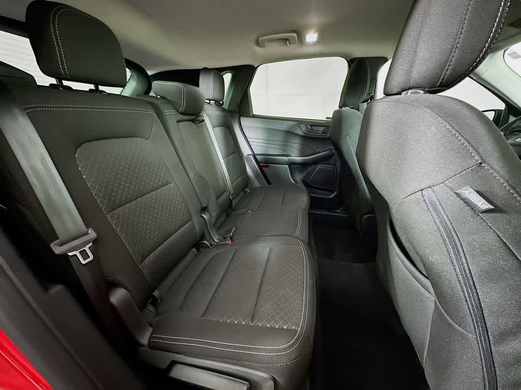 Thumbnail: 2024 Ford Escape - 31