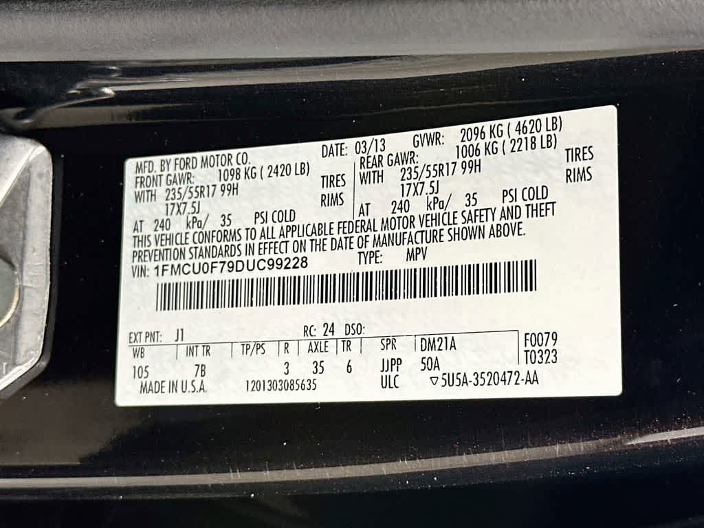 Thumbnail: 2013 Ford Escape - 21
