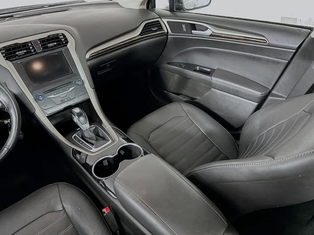 Thumbnail: 2014 Ford Fusion - 11