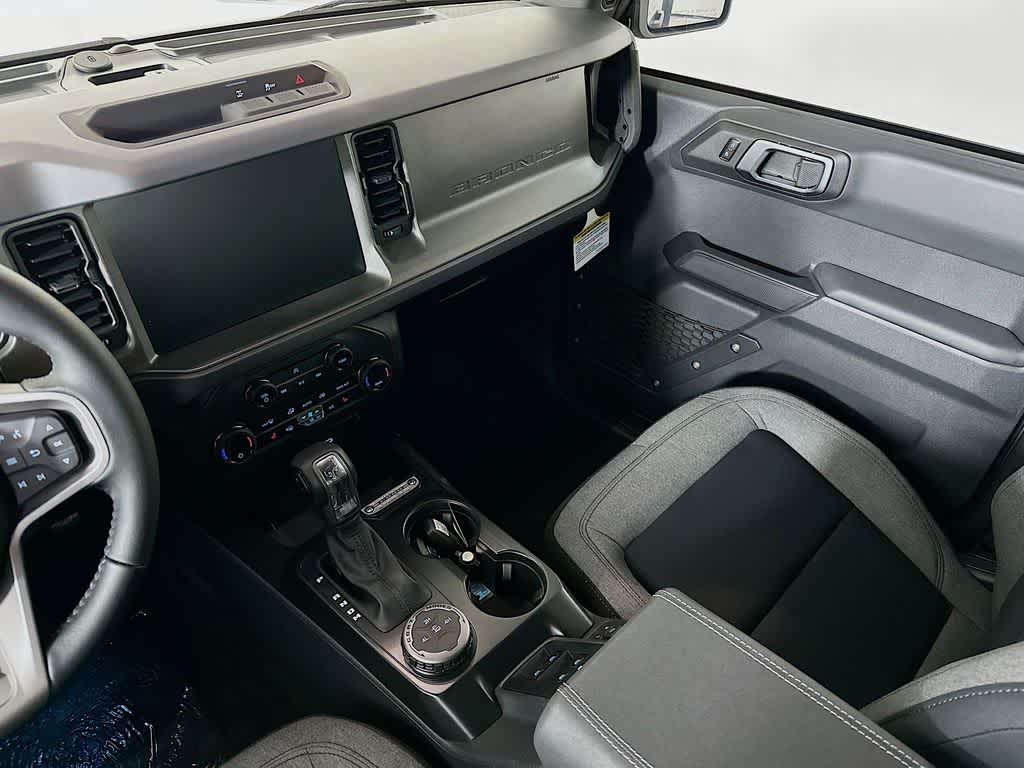 Thumbnail: 2025 Ford Bronco - 11