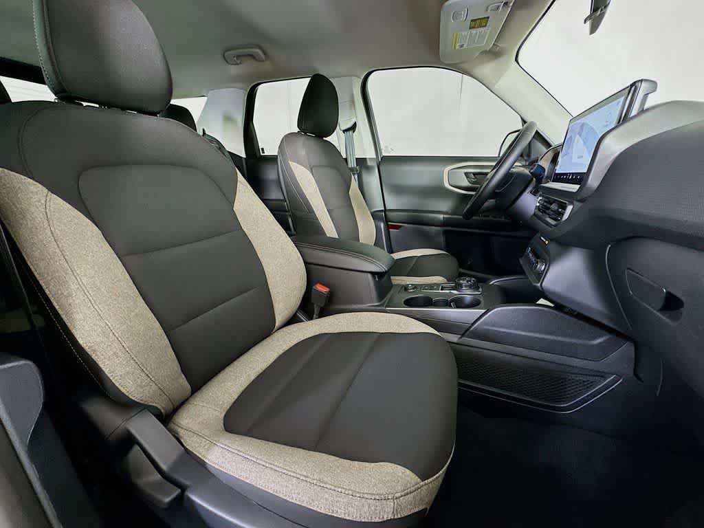 Thumbnail: 2025 Ford Bronco Sport - 15