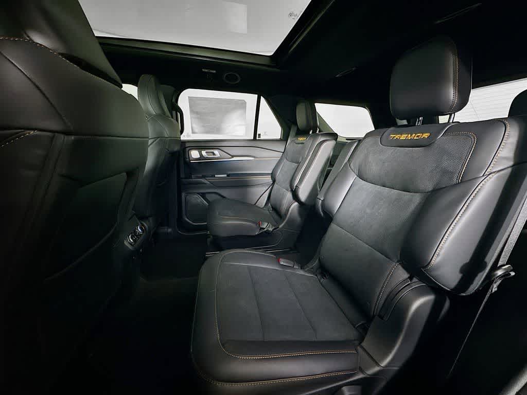 Thumbnail: 2026 Ford Explorer - 14